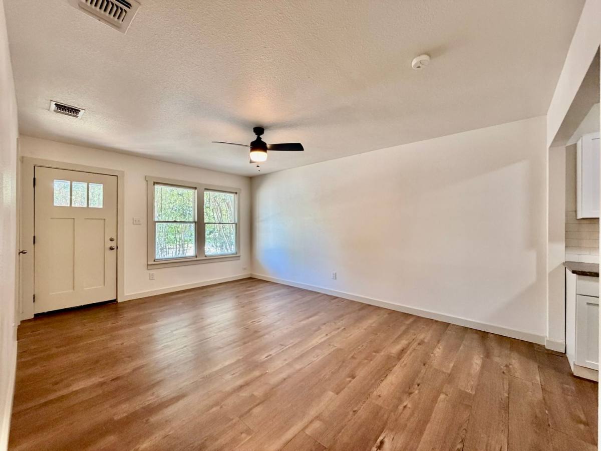 Townhouse for rent at 1101 & 1103 Haynes, San Marcos, TX 78666