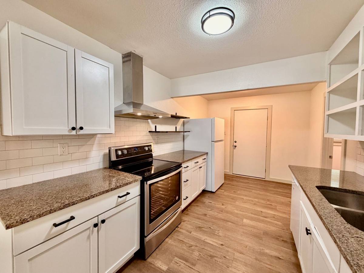 Townhouse for rent at 1101 & 1103 Haynes, San Marcos, TX 78666