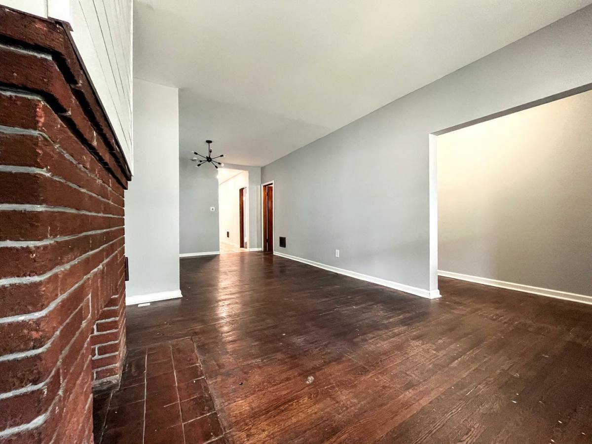 Apartment for rent at 73 College St, Buffalo, NY 14201