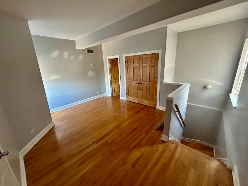 Condo for rent at 1140 E Marquette #2D, Chicago, IL 60637