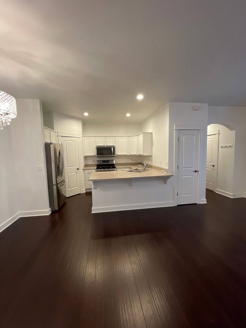 Townhouse for rent at 1039 NE Watt Way, Bend, OR 97701