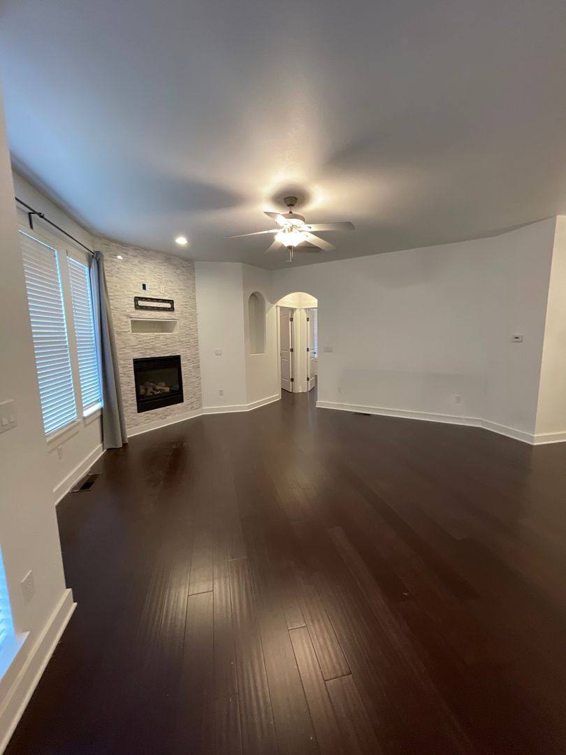 Townhouse for rent at 1039 NE Watt Way, Bend, OR 97701