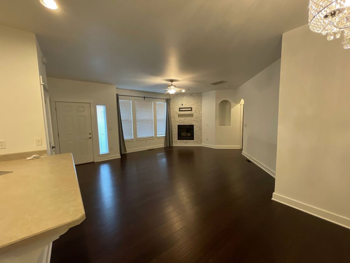 Townhouse for rent at 1039 NE Watt Way, Bend, OR 97701