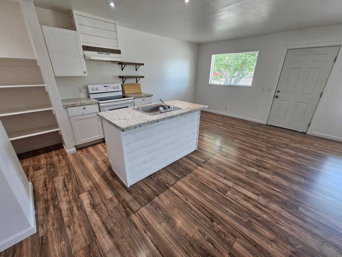 Apartment for rent at 211 McLane Circle, Corning, CA 96021