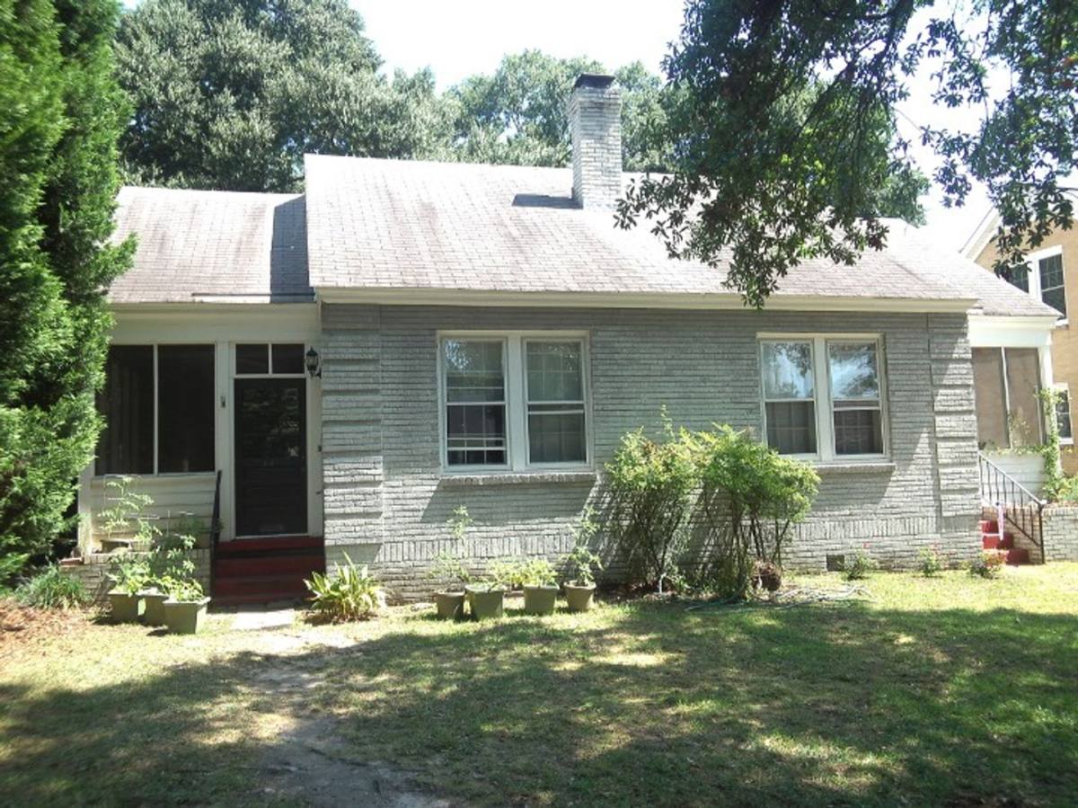 Apartment for rent at 2429 Monroe St, Columbia, SC 29205