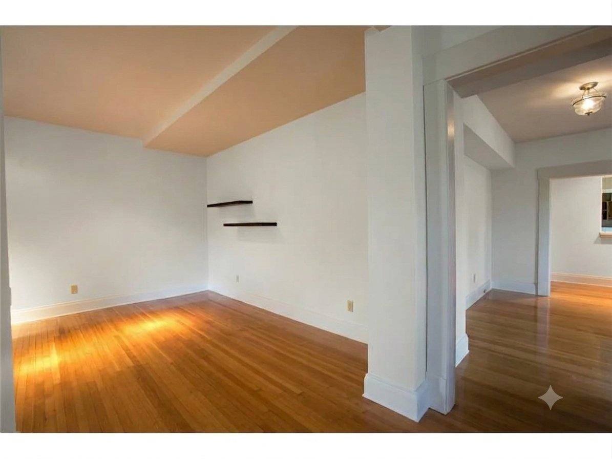 Townhouse for rent at 1228 Central Ave, Indianapolis, IN 46202