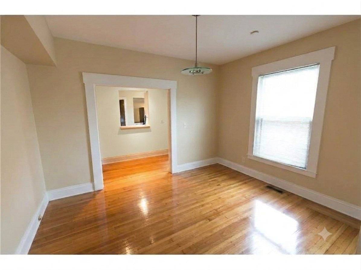 Townhouse for rent at 1228 Central Ave, Indianapolis, IN 46202