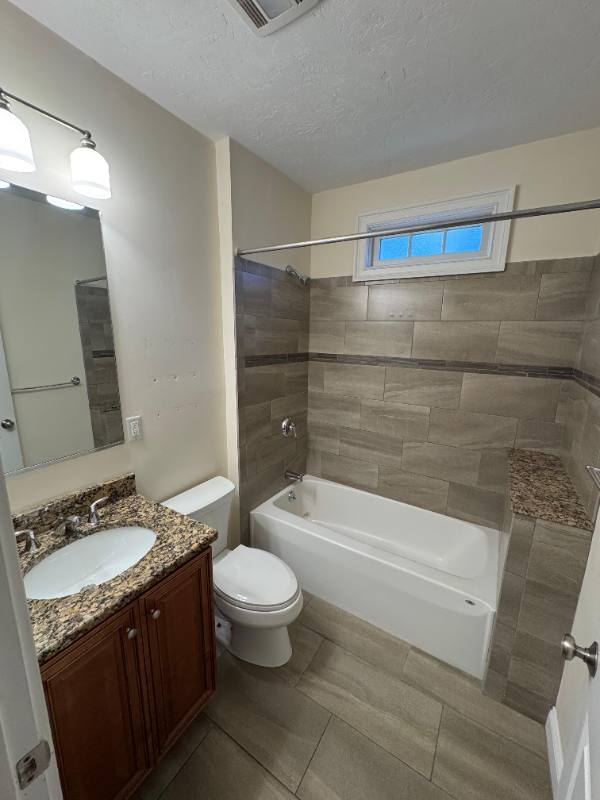 Apartment for rent at 293 Broadway #2R, Methuen, MA 01844