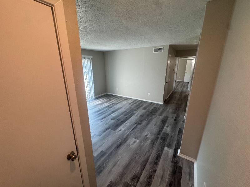 Apartment for rent at 2010 Estrada Parkway #201, Irving, TX 75061