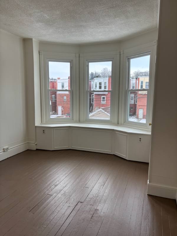 Townhouse for rent at 3925 Burgoon Rd, Altoona, PA 16602