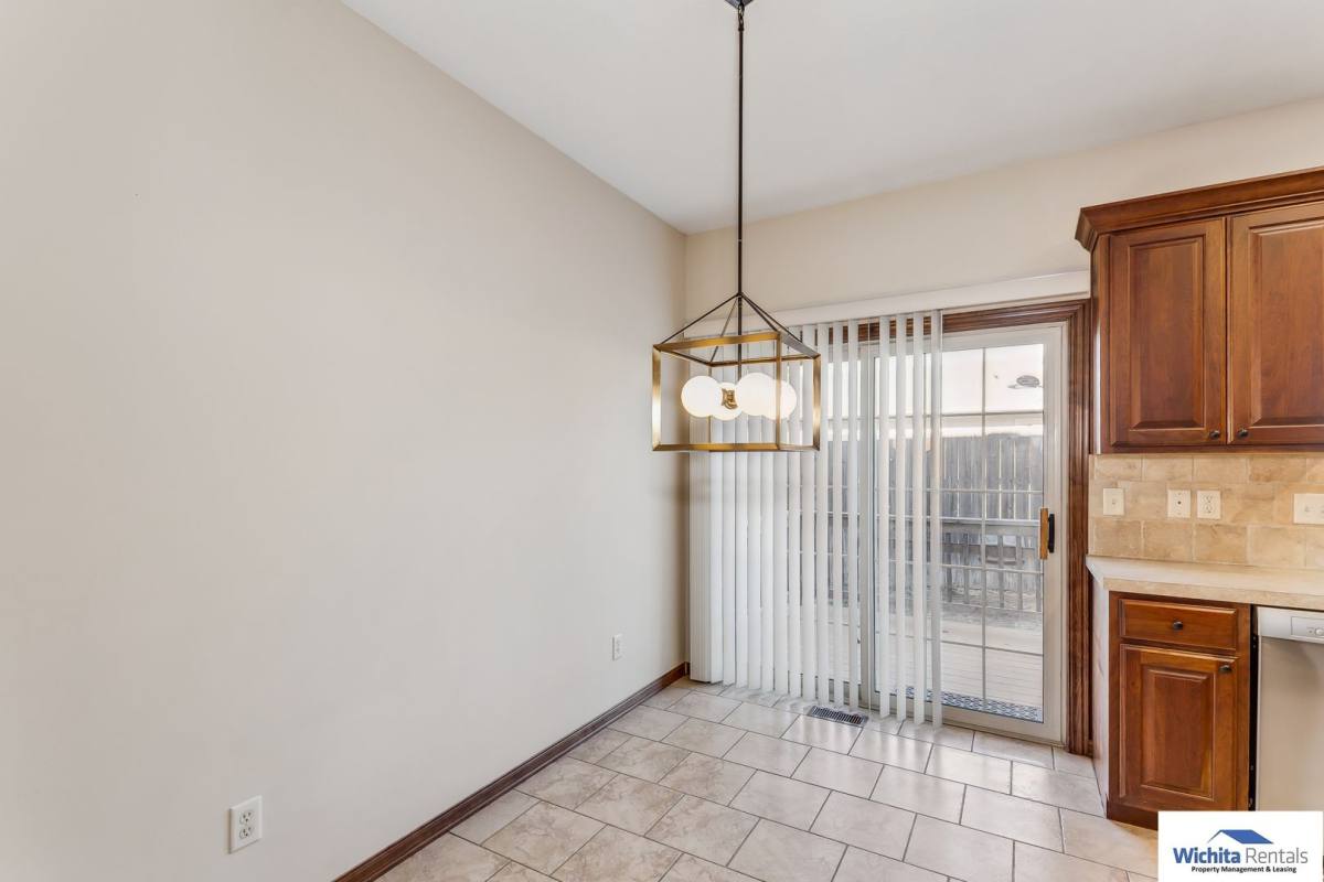 Apartment for rent at 1707-1709 Chapel Hill, Wichita, KS 67206
