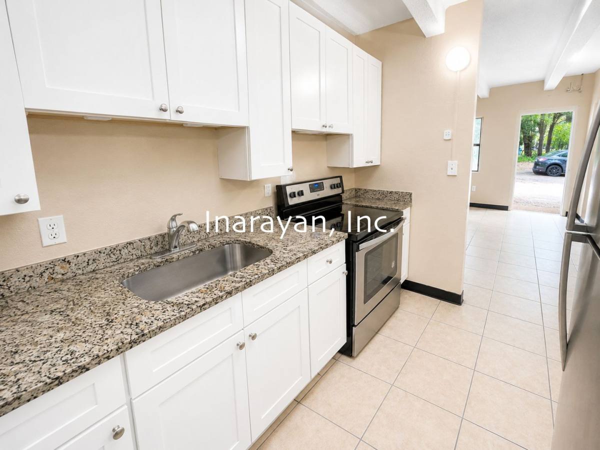 Apartment for rent at 430 Sunset Dr, Orlando, FL 32805