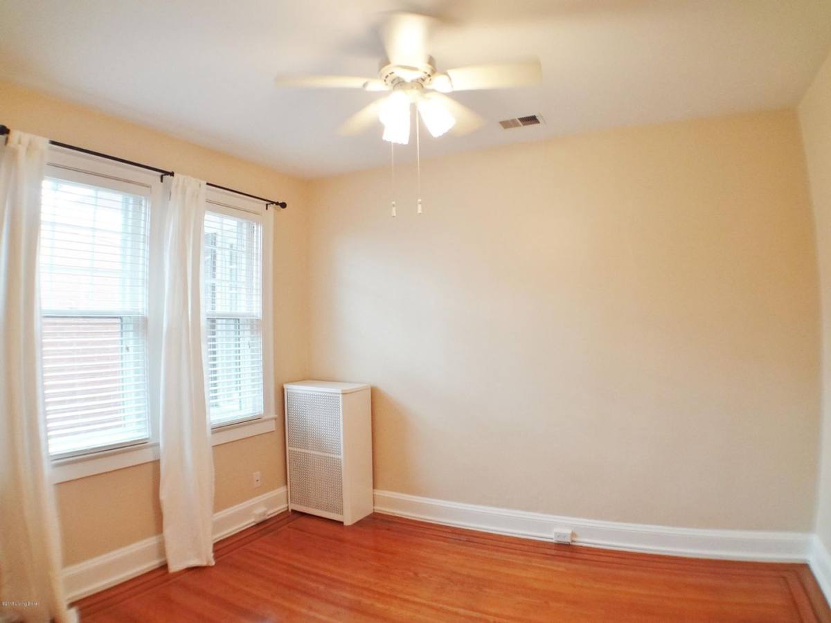 Apartment for rent at 2450 Glenmary Ave, Louisville, KY 40204