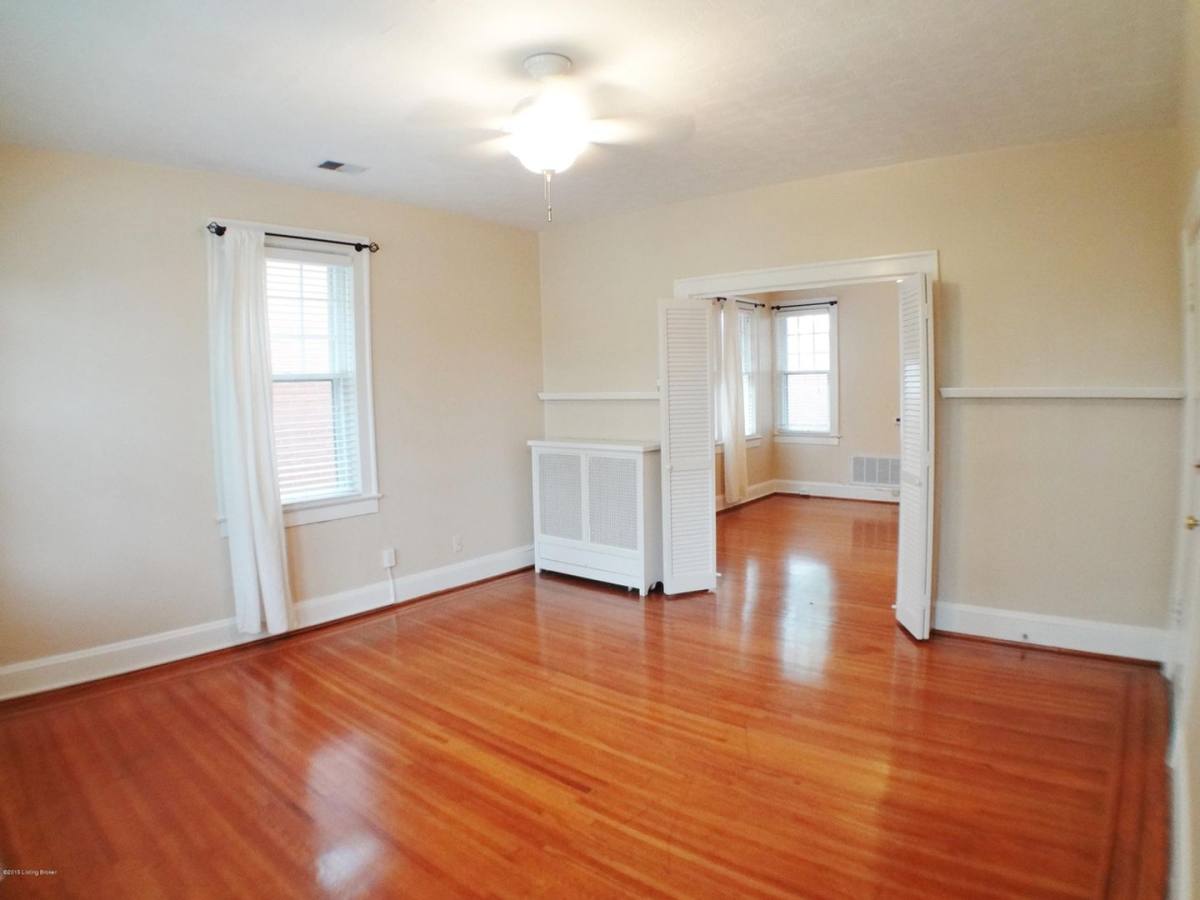 Apartment for rent at 2450 Glenmary Ave, Louisville, KY 40204