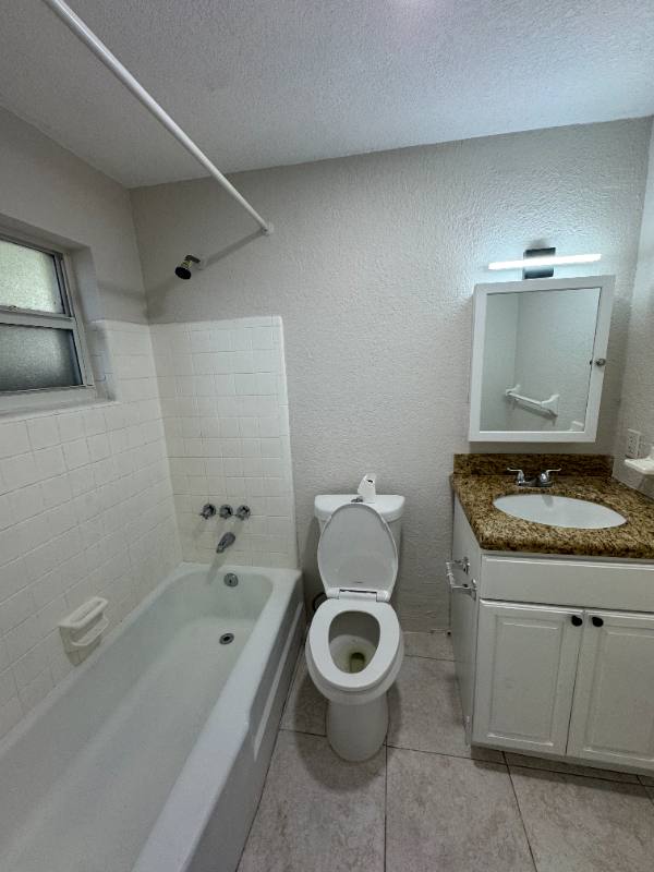Apartment for rent at 700 SW 15th Ave #6, Fort Lauderdale, FL 33312