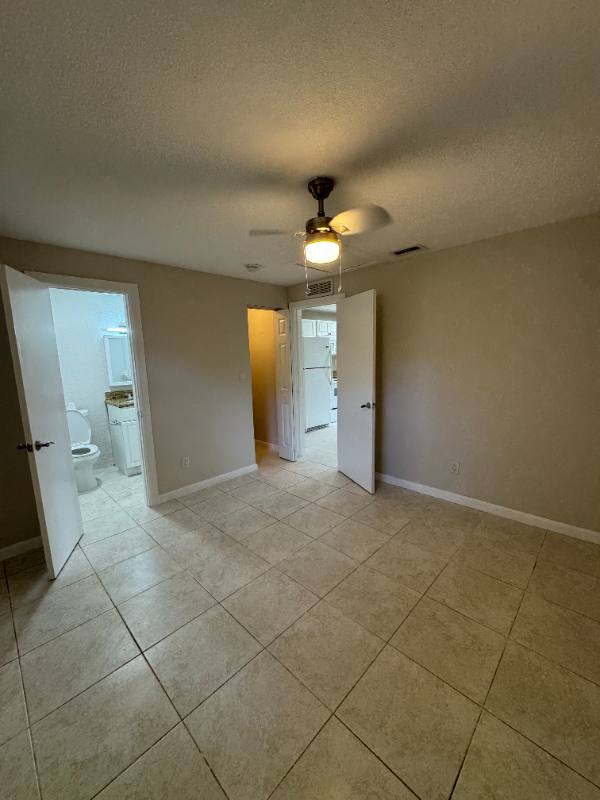 Apartment for rent at 700 SW 15th Ave #6, Fort Lauderdale, FL 33312