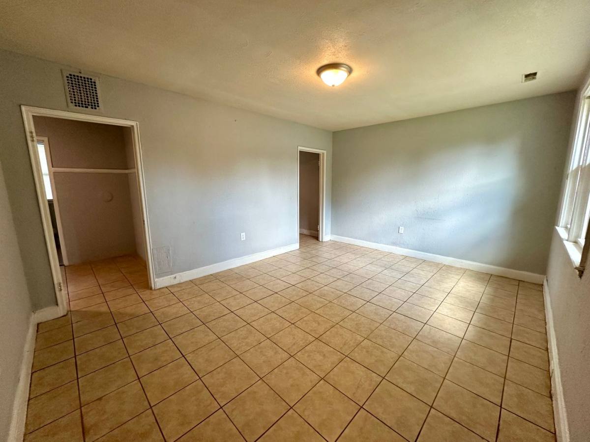Apartment for rent at 652 A Miller Rd, Sumter, SC 29150