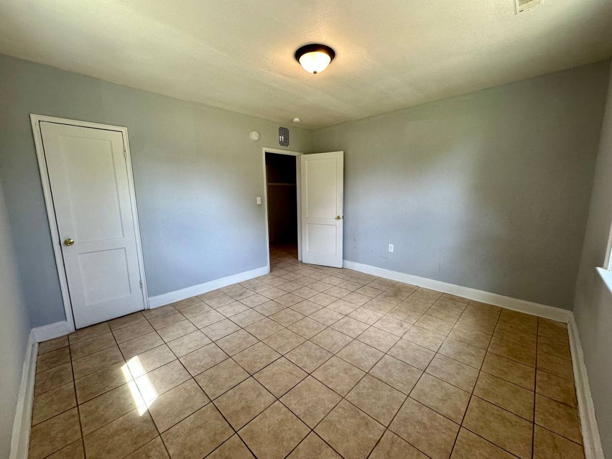 Apartment for rent at 652 A Miller Rd, Sumter, SC 29150