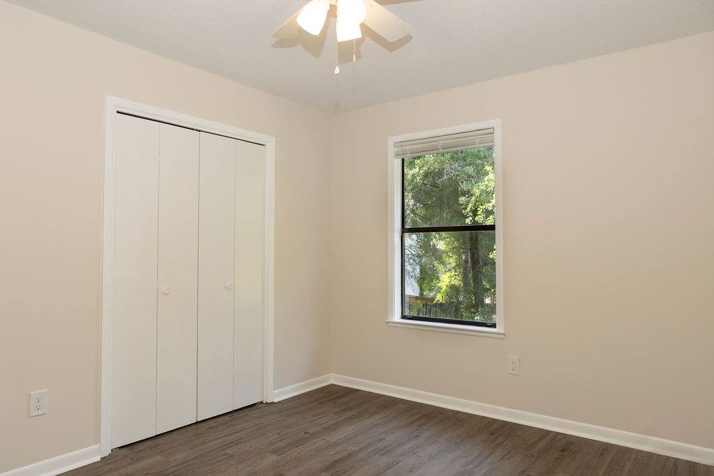 Townhouse for rent at 107 Hampton Dr, Crestview, FL 32539