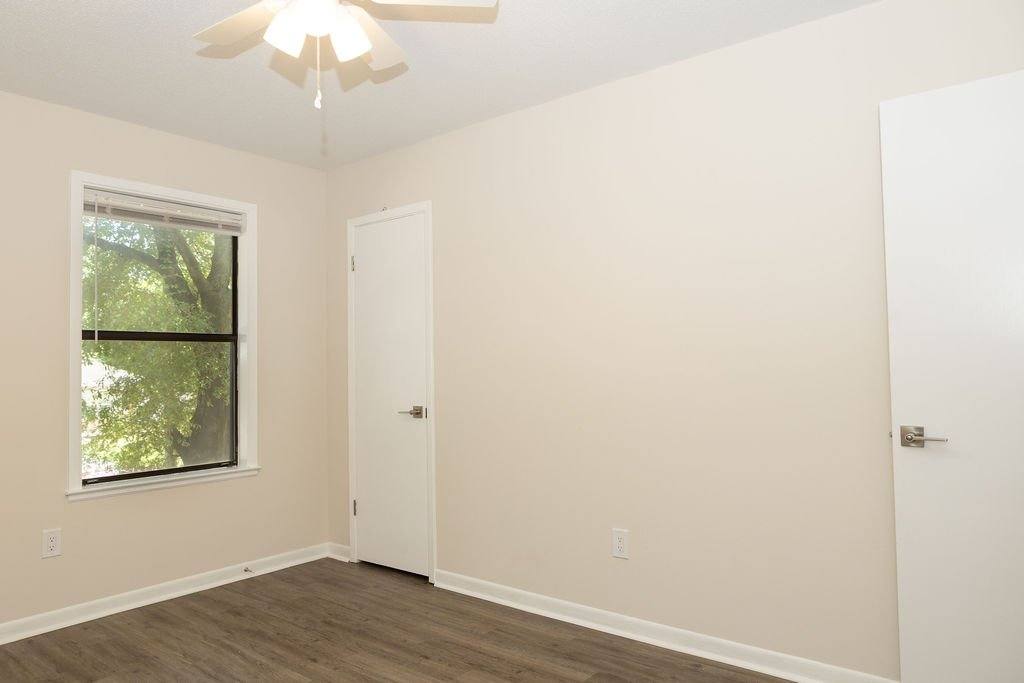 Townhouse for rent at 107 Hampton Dr, Crestview, FL 32539