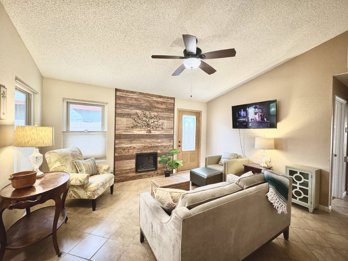 House for rent at 525 Tabony Ave, Henderson, NV 89011