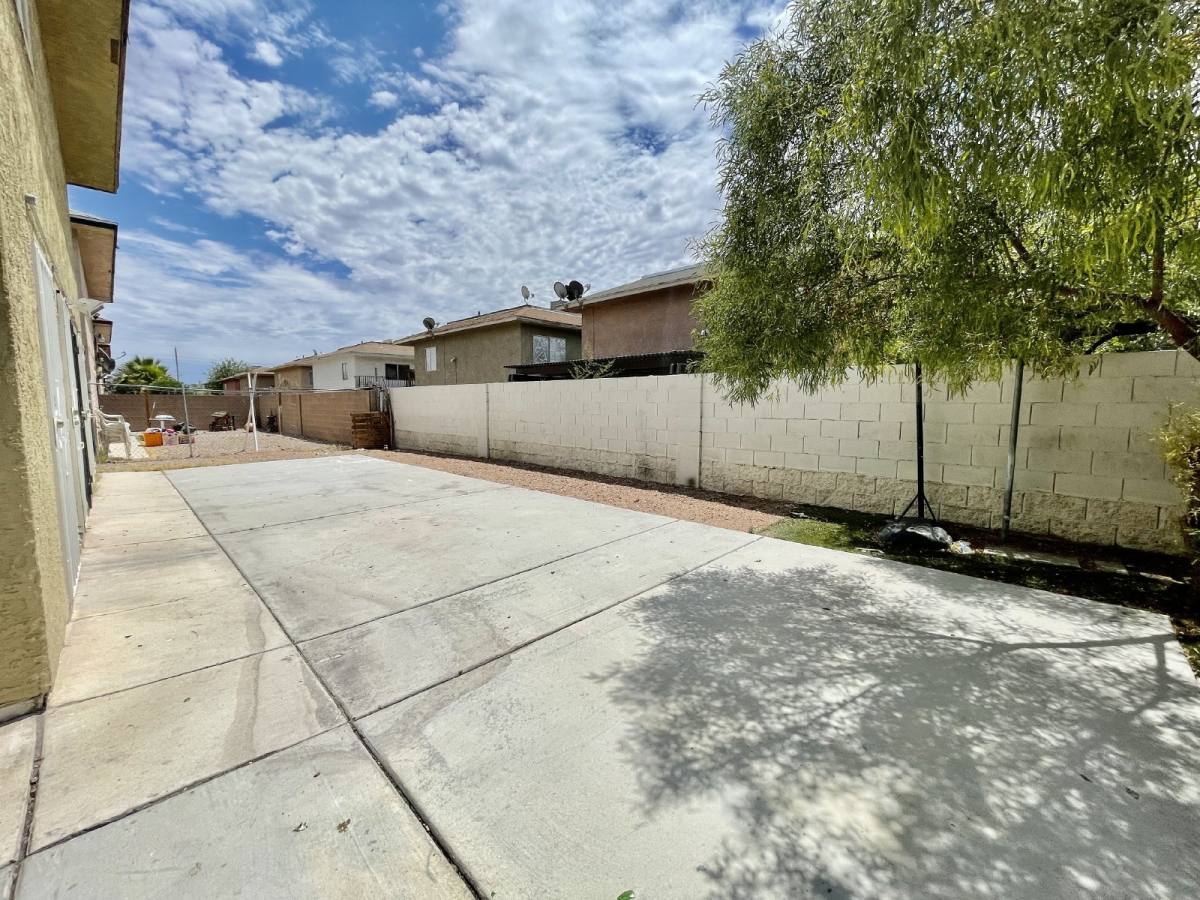 Apartment for rent at 3427 E Cheyenne #A, North Las Vegas, NV 89030