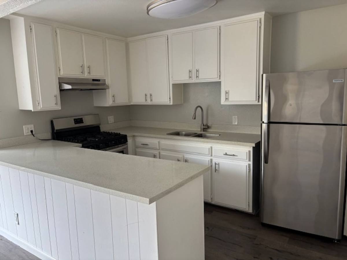 Apartment for rent at 829 N Bunker Hill Ave, Los Angeles, CA 90012