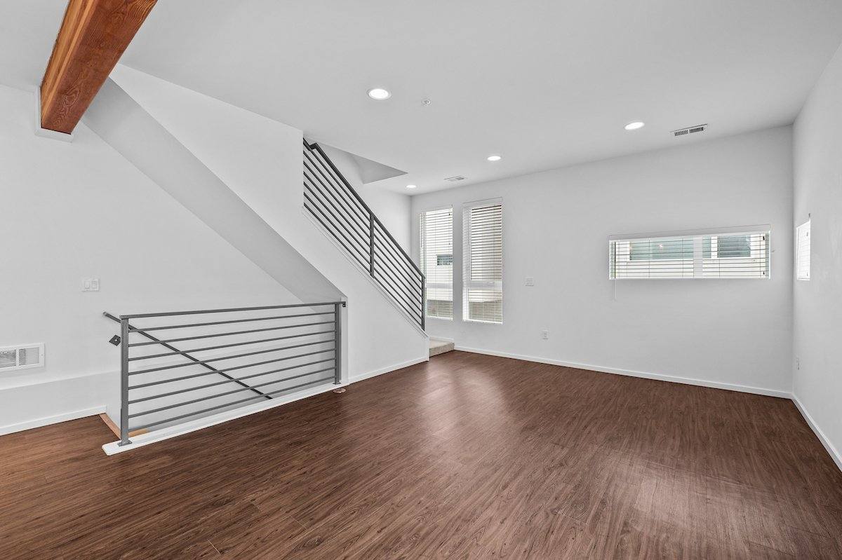 Townhouse for rent at 1711 Hooker St #6, Denver, CO 80204