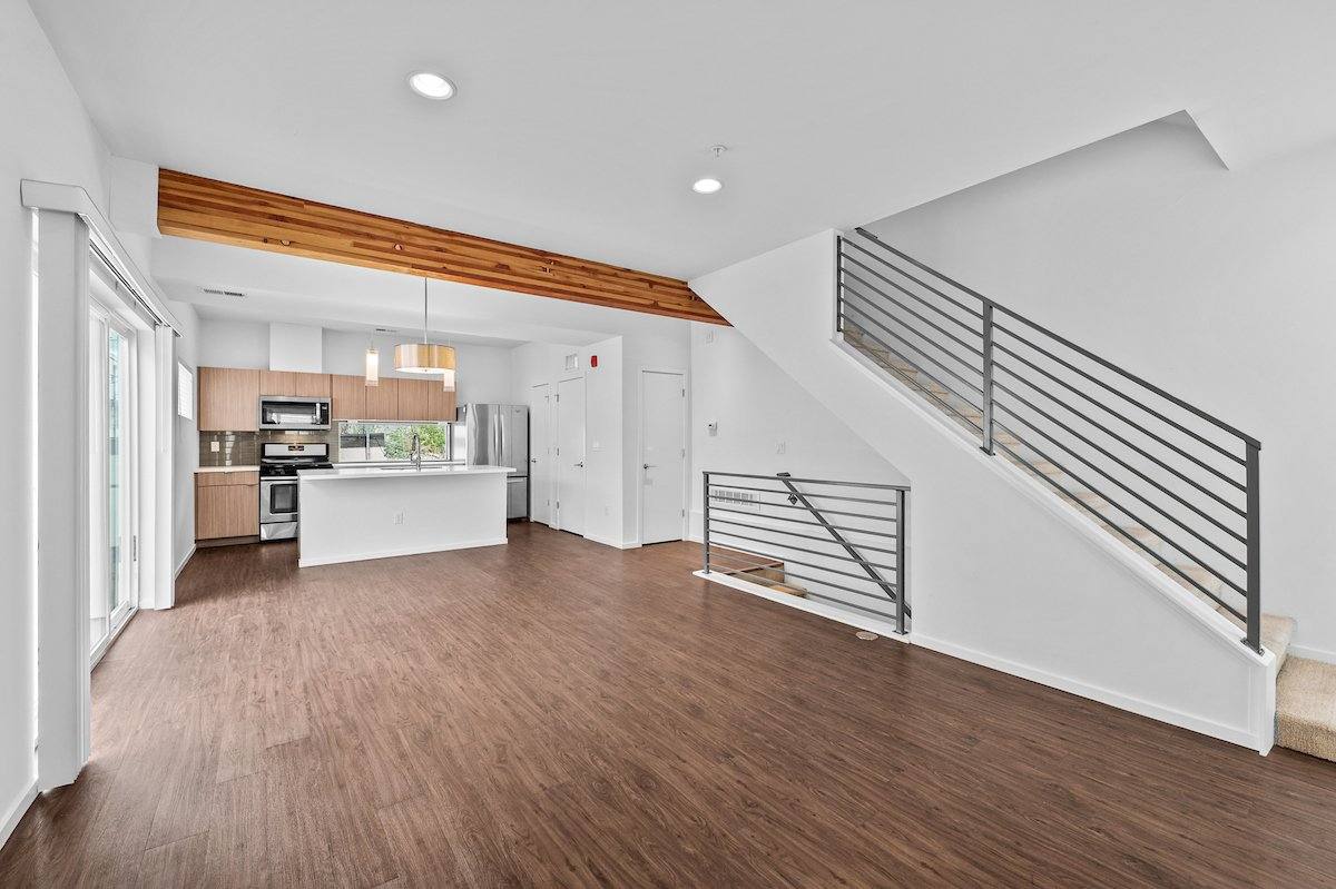 Townhouse for rent at 1711 Hooker St #6, Denver, CO 80204