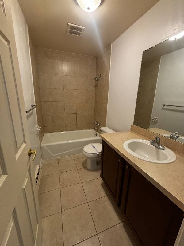 Condo for rent at 756 W Kilgore Rd #304, Kalamazoo, MI 49008