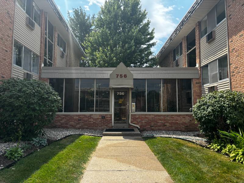 Condo for rent at 756 W Kilgore Rd #304, Kalamazoo, MI 49008