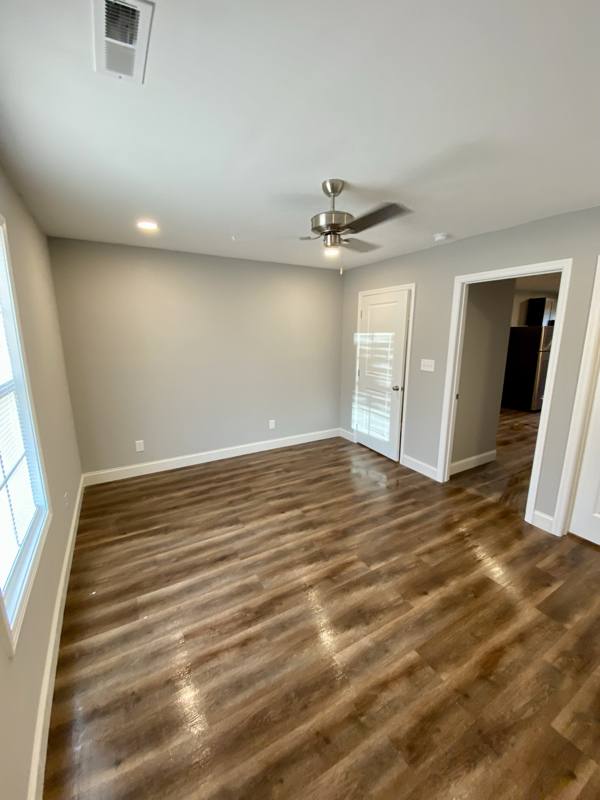 Apartment for rent at 22035 Spidel Way, Elkmont, AL 35620