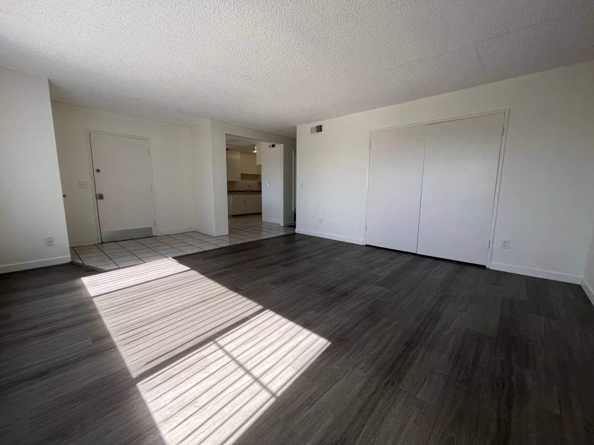 Apartment for rent at 13112 - 13118 Cypress St, Garden Grove, CA 92843