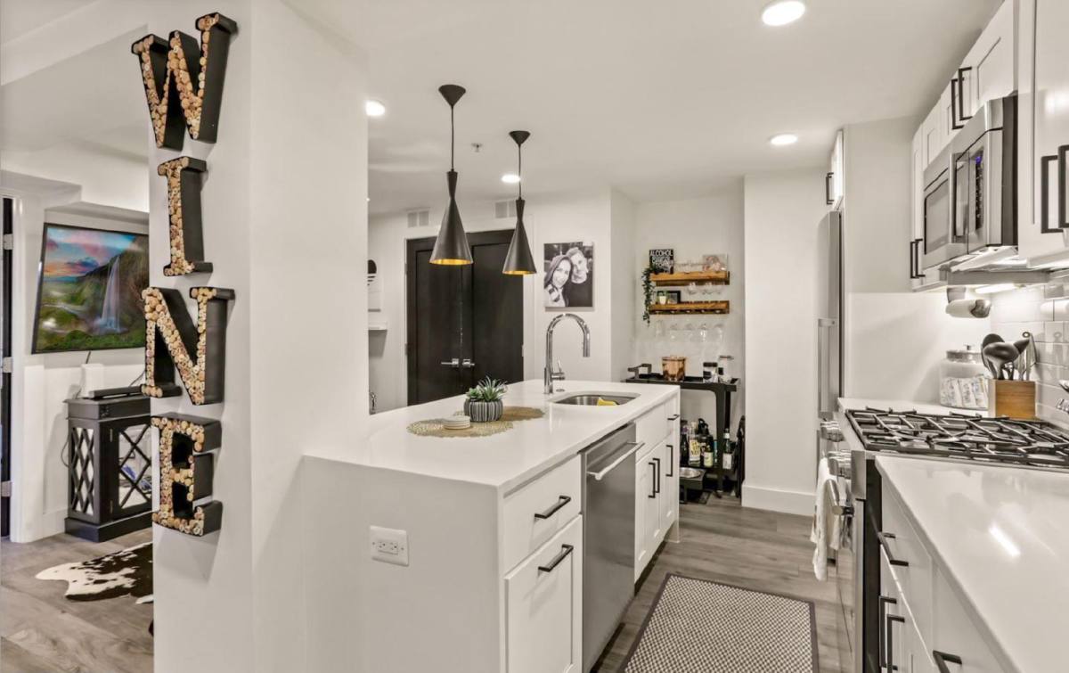 Condo for rent at 1236 Shepherd St NW #1, Washington, DC 20011