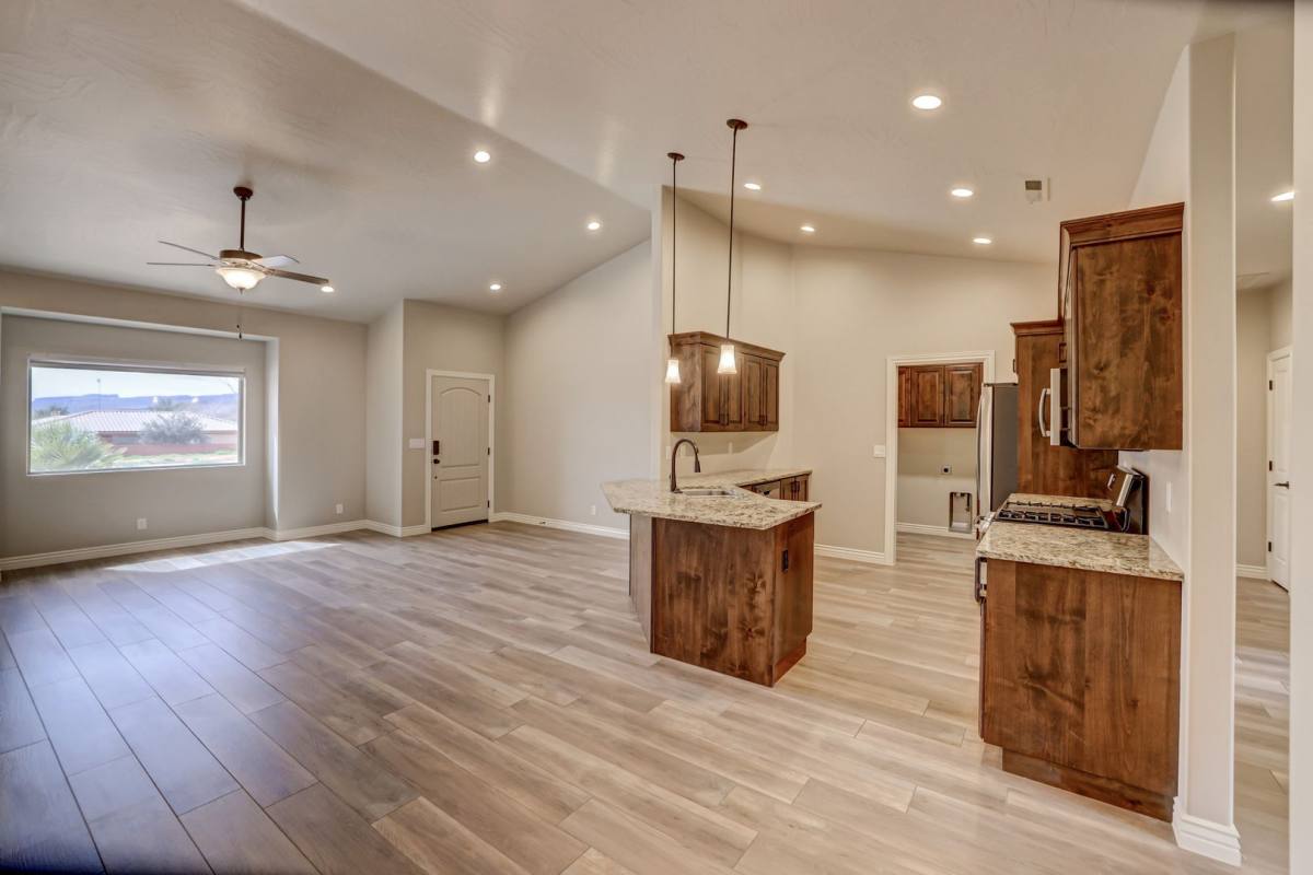 Townhouse for rent at 254 W 200 S, Ivins, UT 84738