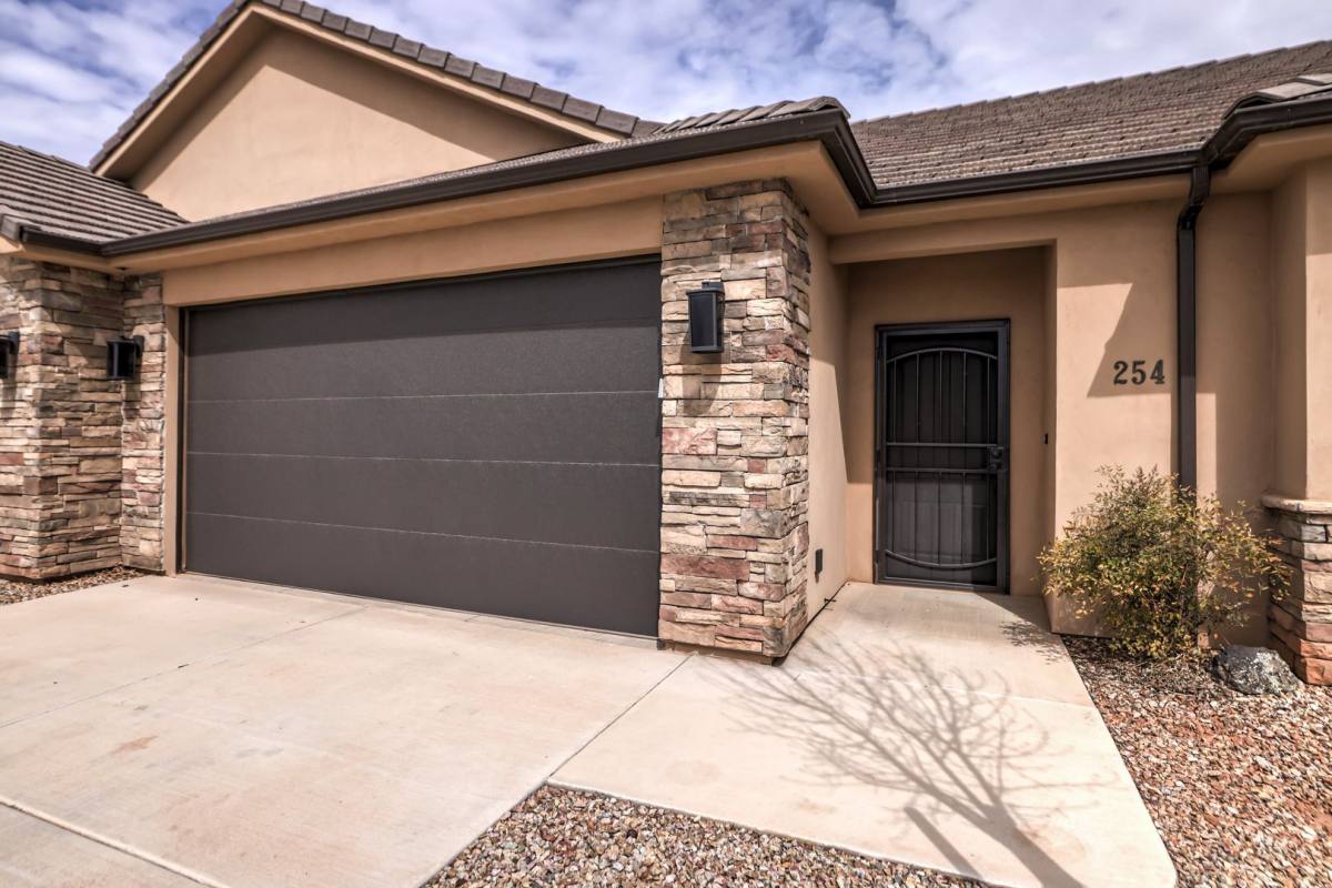 Townhouse for rent at 254 W 200 S, Ivins, UT 84738