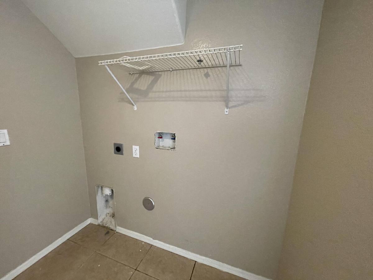 Townhouse for rent at 384 Anna Circle #A, Bullhead City, AZ 86442