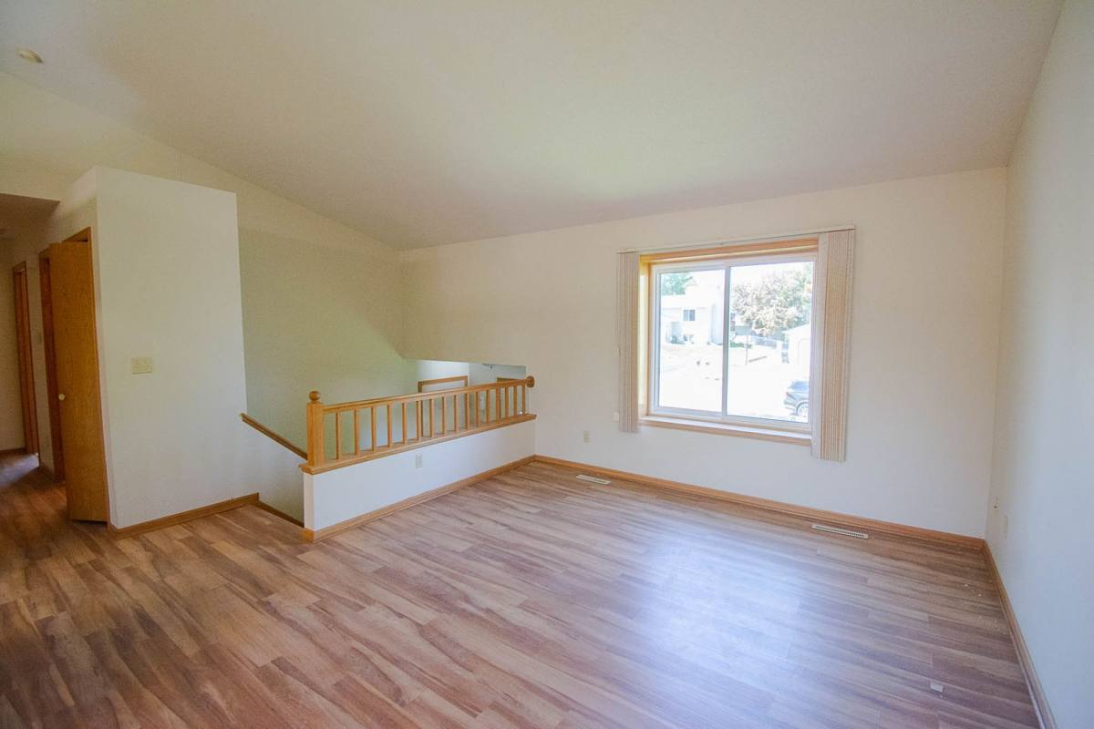 House for rent at 3714 10th Ave SW, Rochester, MN 55902