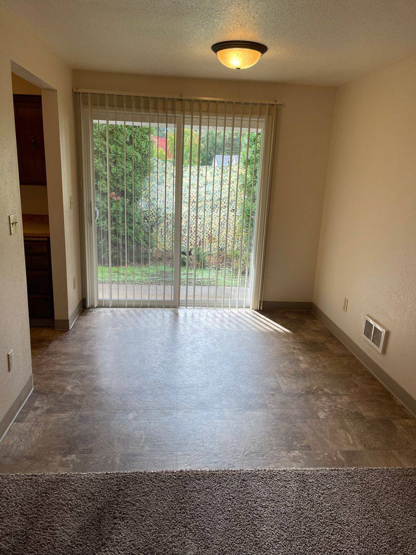 Apartment for rent at 396 Waldo Ave SE, Salem, OR 97302