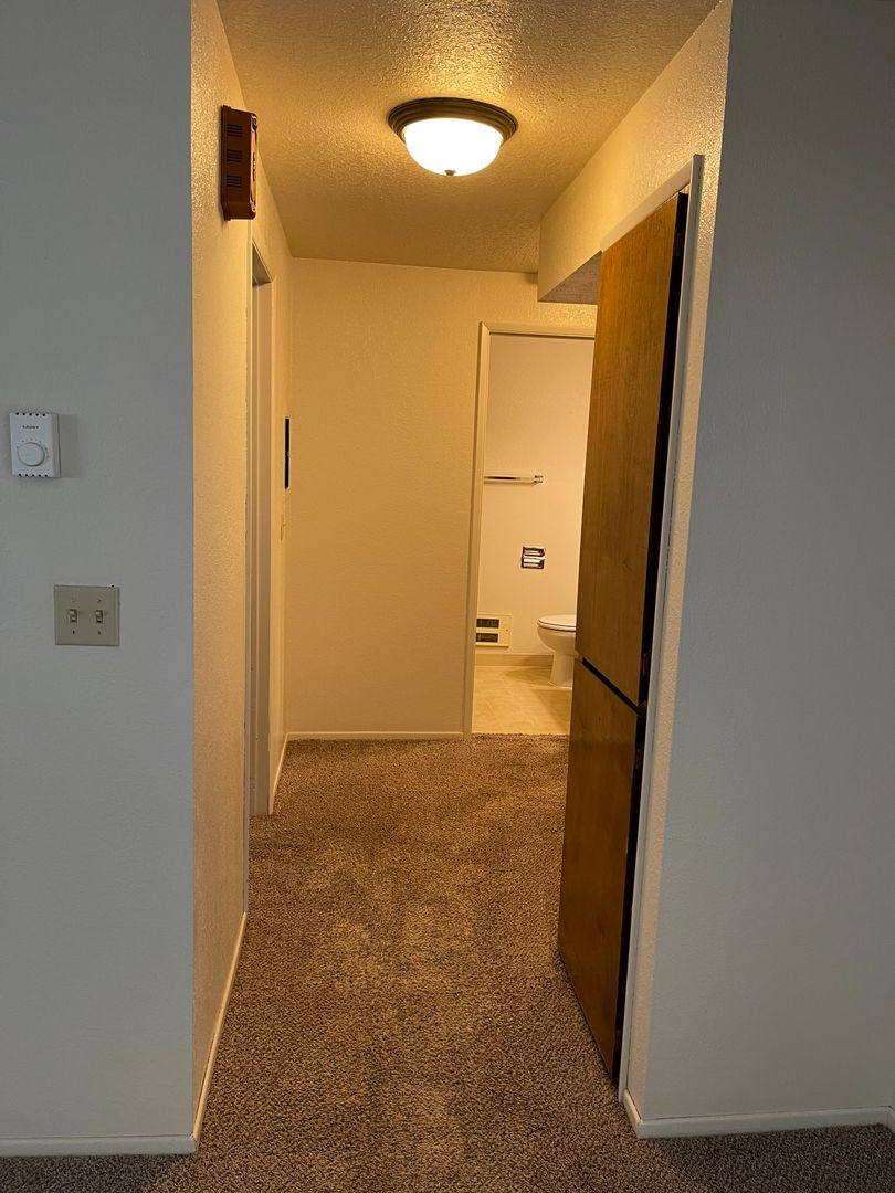 Apartment for rent at 396 Waldo Ave SE, Salem, OR 97302