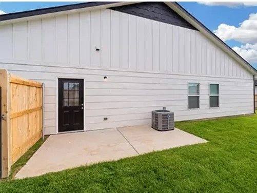 Townhouse for rent at 4631 S Kessler St, Wichita, KS 67217