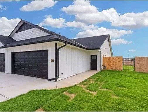 Townhouse for rent at 4631 S Kessler St, Wichita, KS 67217