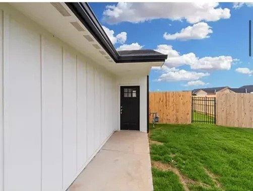 Townhouse for rent at 4631 S Kessler St, Wichita, KS 67217