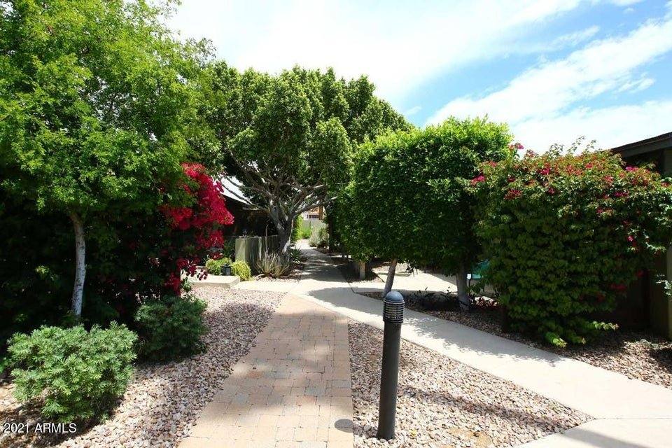 Townhouse for rent at 1850 E Maryland Ave #16, Phoenix, AZ 85018