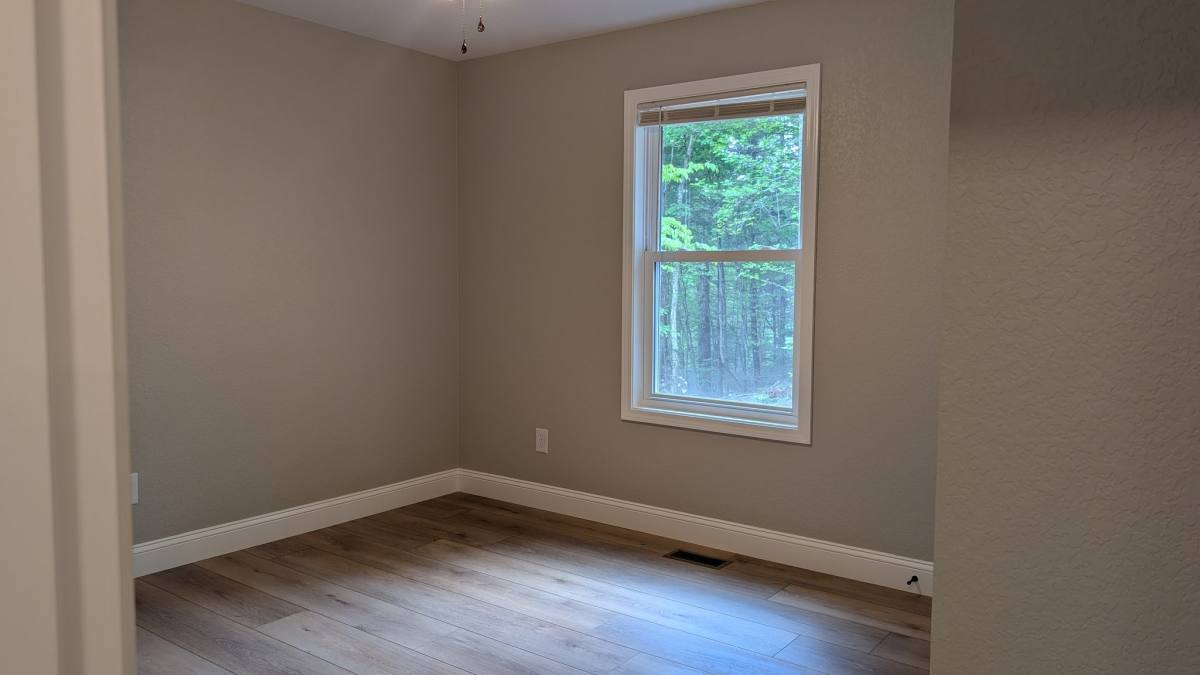 House for rent at 3 Woodland Hills Dr, Franklin, NC 28734