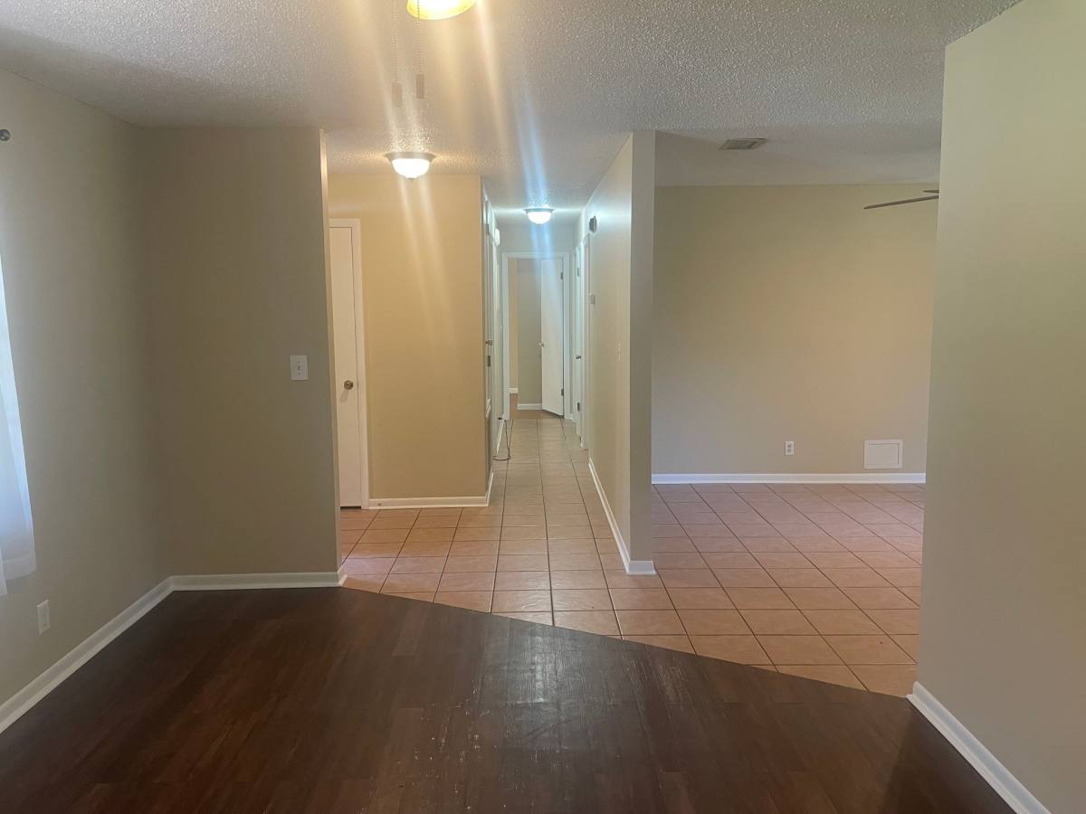 House for rent at 156 SE Polk Lane, Lake City, FL 32025