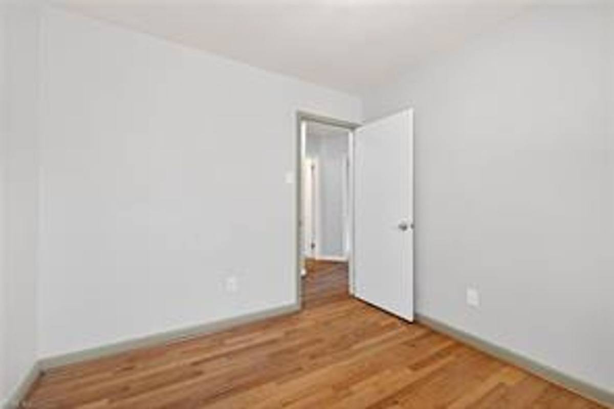 House for rent at 803 Townsend Court, Norfolk, VA 23502