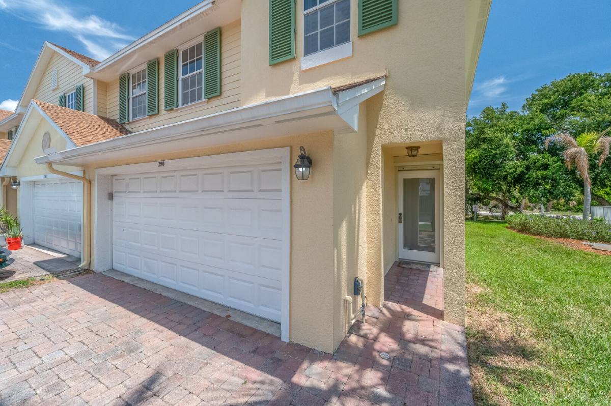 Townhouse for rent at 250 Tin Roof Ave #306, Cape Canaveral, FL 32920