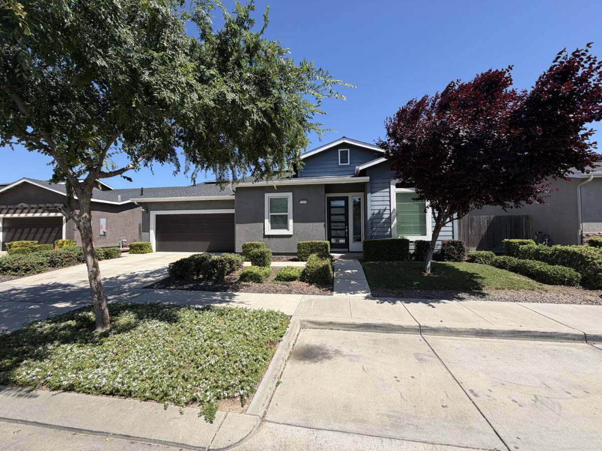 House for rent at 2323 Pacheco Dr, Merced, CA 95340