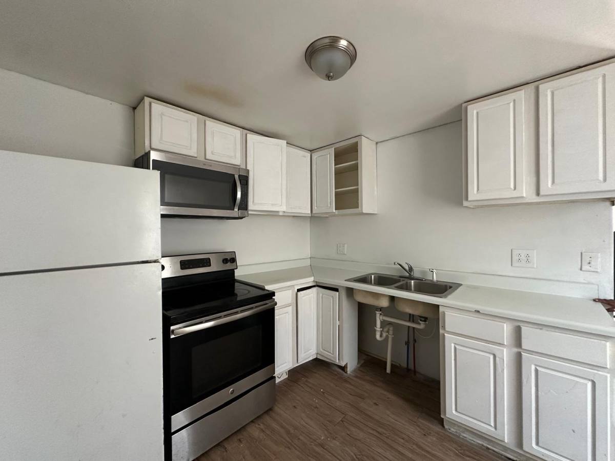 Apartment for rent at 1004 W Main St #2, Williamston, NC 27892